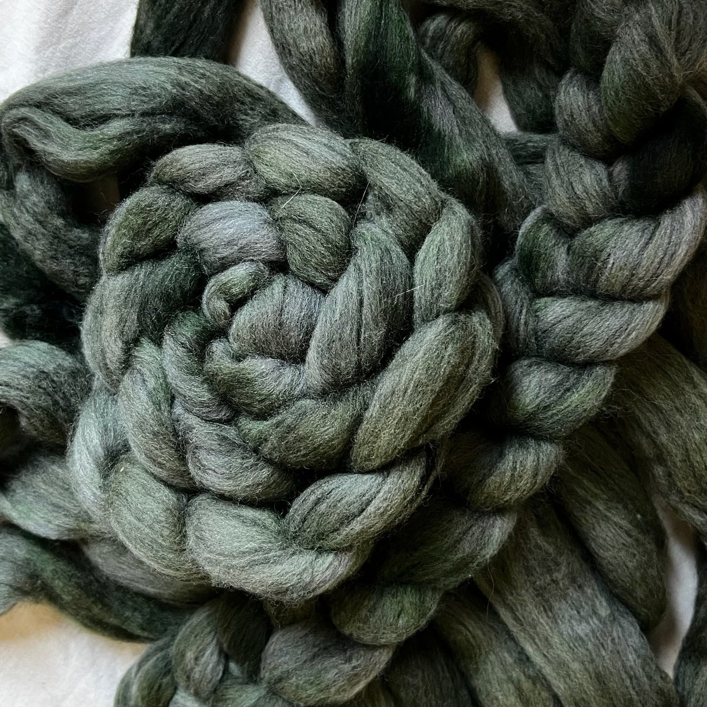 "Frosted Leaf" 4 oz. Grey Corriedale Combed Top