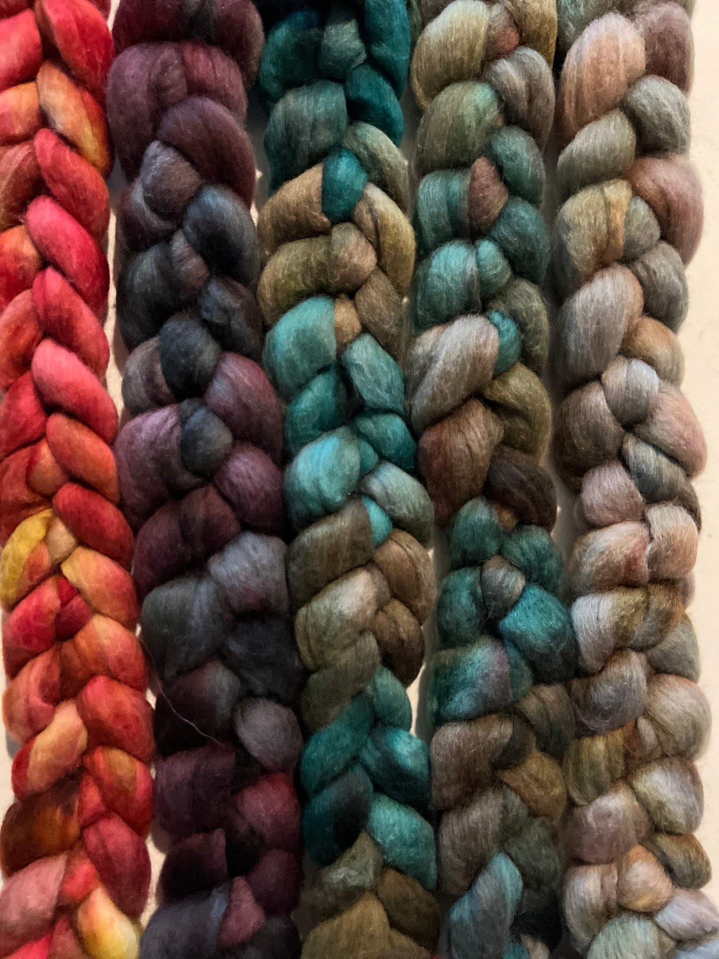 "Poinsettia" 4 oz. Corriedale Combed Top